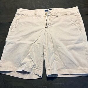 American Eagle Outfitters Tan Shorts